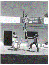 &ldquo;De camino para la cima&rdquo;.