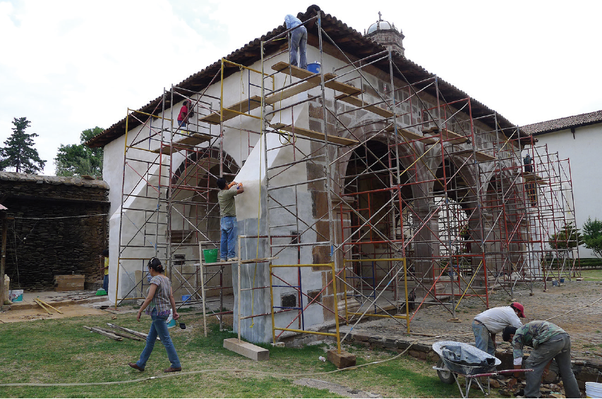 Proceso de restauración de la capilla abierta de la Soledad, 2011.