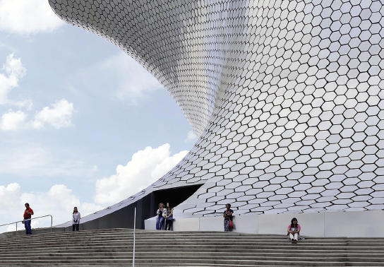 Exterior del museo Soumaya.