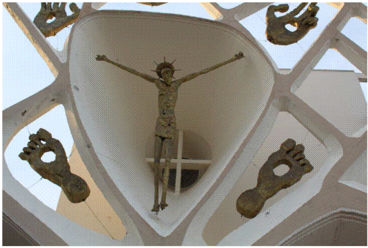 Cristo crucificado, sin cruz. Fotograf�a: NGGE.