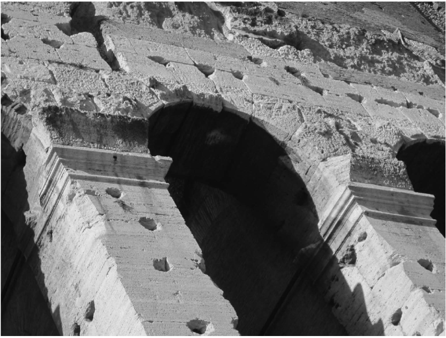 Coliseo de Roma, 80 d. C. Detalle de arcos. Fotograf�a: PSR, 2015