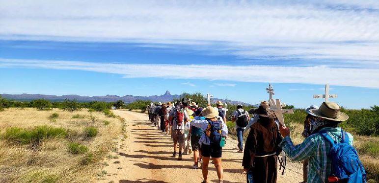 Caminata del migrante.
