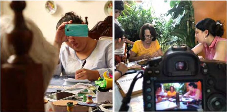 Izquierda, investigadora registra con su celular una conversación de Eugenia
y toma apuntes sobre lo mismo en su libreta de campo. Derecha, una fotografía
registra a la cámara mientras esta graba una interacción entre las
investigadoras y Margarita