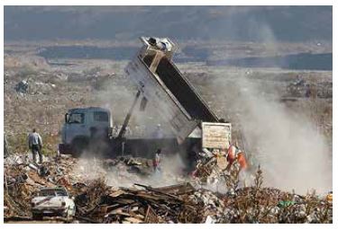 Basural
clandestino en la comuna de Pudahuel

 