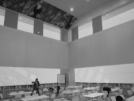 Vista interior do Parque Biblioteca Espa&ntilde;a