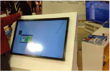 Pantallas t&aacute;ctiles,
stand de las Islas Baleares