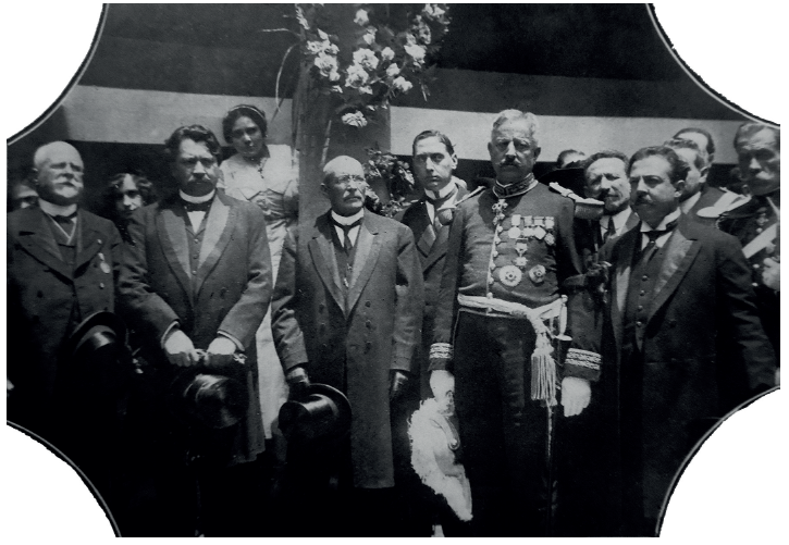 El presidente de la República en las fiestas de la colonia norteamericana el 4 de julio de 1913. Fotografía tomada de El Mundo Ilustrado, 13 de julio de 1913