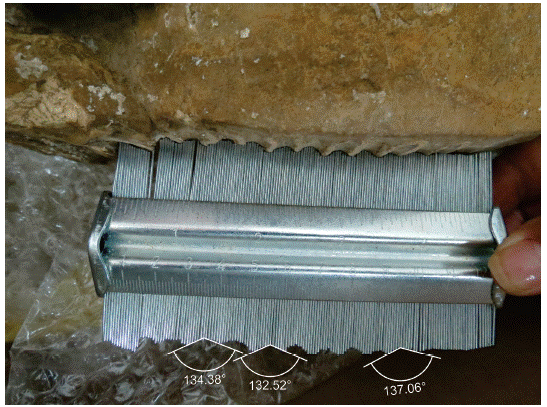 Uso del medidor de contornos para obtener el relieve oclusal de
								los molares de Mammuthus columbi, y poder calcular
								el &aacute;ngulo interno de los valles de las l&aacute;minas en uso.